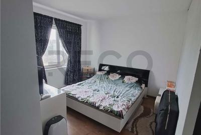 Casă cu 4 camere cu Teren 688 Mp în Central - 2