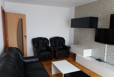 INCHIRIEZ apartament 3 camere ,renovat,zona Centrala INCHIRIEZ apartament 3 camere ,renovat,zona Centrala - 4