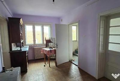 Casă cu 4 camere cu Teren 330 Mp în Dealuri Oradea - 3