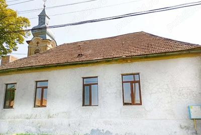 Casa de vanzare, langa biserica, in zona centrala, in comuna Pilu, jude?ul Arad - 7