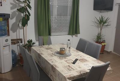 Casă cu 4 camere cu Teren 493 Mp în Central - 2