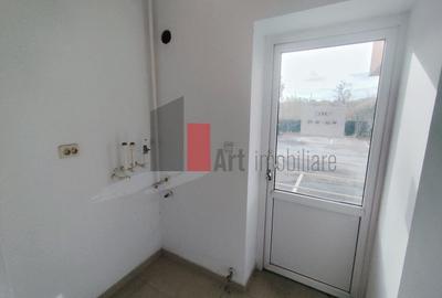 Apartament cu 3 camere de vanzare in Confort City - 6