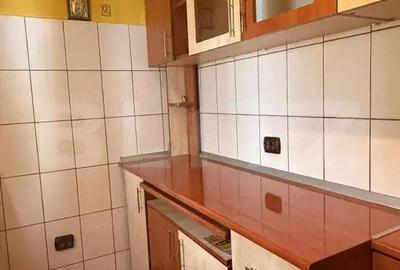 Apartament cu 3 camere semidecomandat în Central - 12