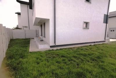 Case Individuale cu curte privată în Zona Cartierul Latin -  175000E-t - 2