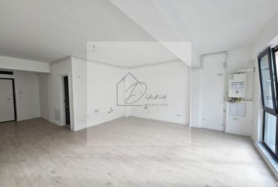 Garsonieră decomandată în Central - 3