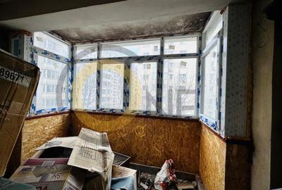 Apartament cu 3 camere semidecomandat în Dristor - 9