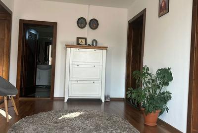 Casă cu 4 camere în Șelimbăr - 2