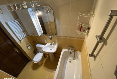 Apartament cu 3 camere în Decebal - 5