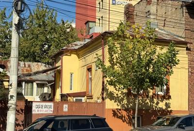 Casa ultracentral ,Bulevardul Carol I , nr 95 - 2