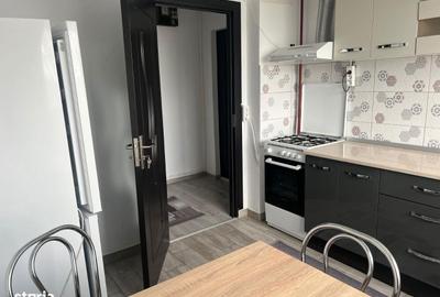 Apartament cu 2 camere semidecomandat în Micro 4 - 10