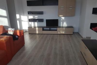 Apartament doua camere, bucatarie mare, renovat, liber, Aviatori - 2