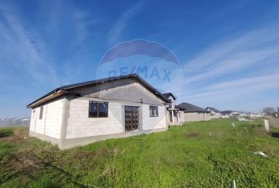 Casă individuală cu 3 camere cu Teren 400 Mp în Nord - 1