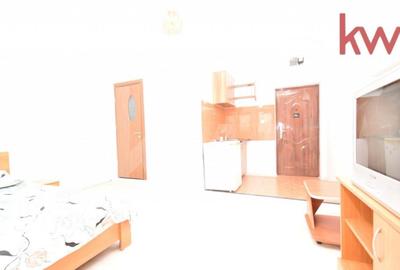 Casă cu 7 camere cu Teren 250 Mp în Central