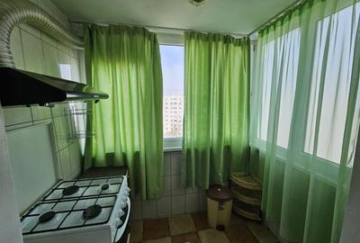 Apartament cu 4 camere decomandat în Dristor - 9