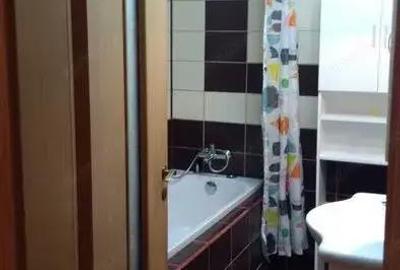 Apartament cu 3 camere decomandat în Medicină - 1