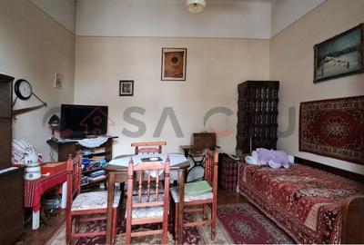 Apartament cu 3 camere semidecomandat în Central - 2