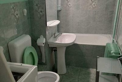 Garsonieră decomandată în 1 Mai - 2