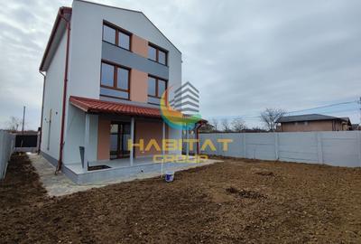Casă individuală cu 4 camere cu Canalizare în Berceni