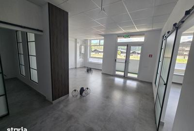 Spațiu comercial, de 85 mp, în Central - 2