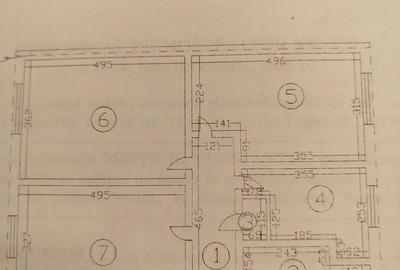 Vind apartament de 3 camere, zona Roman Musat oras RomanVinf Vind apartament de 3 camere, zona Roman Musat oras RomanVinf - 1