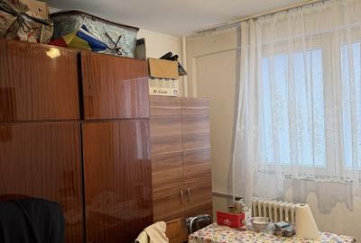 Apartament cu 2 camere decomandat în Drumul Taberei