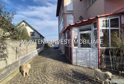 Spațiu comercial, de 200 mp, în Central - 3