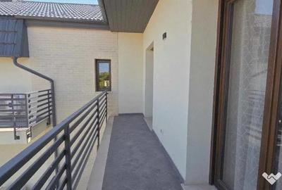 Apartament cu 3 camere decomandat în Central - 7