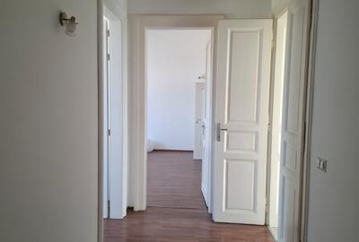Apartament cu 4 camere semidecomandat în Dorobanților - 4