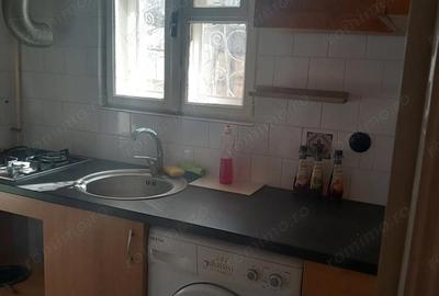 Garsonieră decomandată în Central - 2