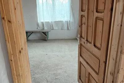 Casă cu 5 camere în Luciu - 8