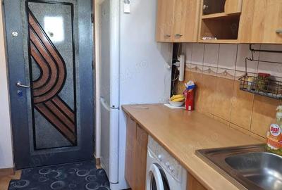 Apartament cu 3 camere decomandat în Sălăjan - 2
