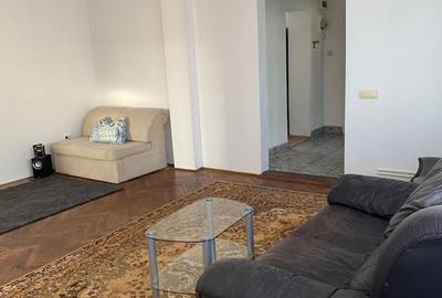 Apartament cu 3 camere decomandat în Central - 5