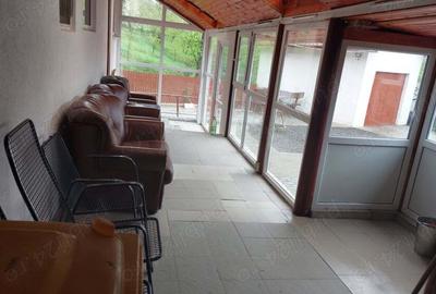 Casă cu 3 camere cu Teren 500 Mp în Zimți