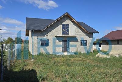 Casă cu 7 camere cu Teren 686 Mp în Letea Veche - 3