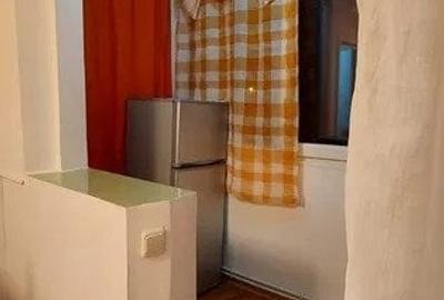 Apartament cu 2 camere, etajul 2/4, zona Tatarasi - 4