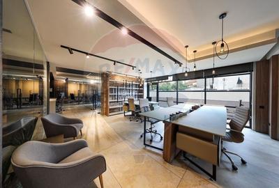 Spatiu comercial premium - 179mp, terasa 30mp