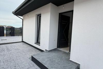 Casă cu 4 camere cu Teren 380 Mp în Sânandrei - 6