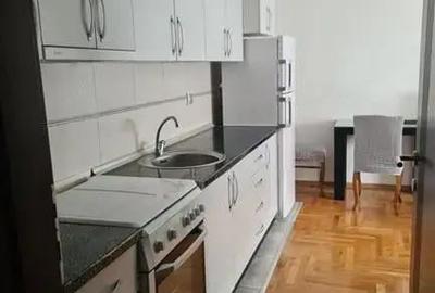 Apartament de inchiriat cu o camera in zona Complexului Studen?esc - 2