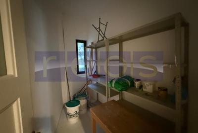 Apartament cu 5 camere semidecomandat, mobilat în Amzei - 17