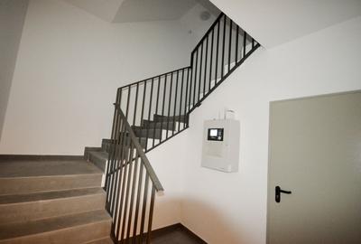 Apartament cu 3 camere semidecomandat în Tineretului - 17