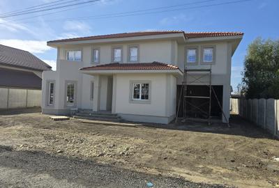 Casă individuală – locație centrală / toate utilitățile / la asfalt – Moșnița Ve Casă individuală – locație centrală / toate utilitățile / la asfalt – Moșnița Ve - 2