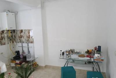 Apartament cu 2 camere decomandat în Lazu - 2