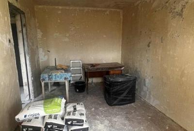 Garsonieră decomandată în Astra