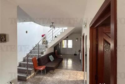 Casă cu 6 camere cu Teren 1300 Mp în Corbeanca - 2