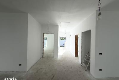 Casă cu 3 camere cu Teren 275 Mp în Sânmihaiu Român - 14
