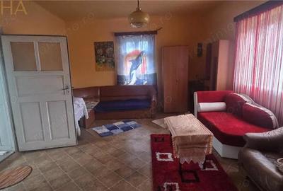 Casă cu 2 camere cu Teren 1432 Mp în Chiraleș - 9