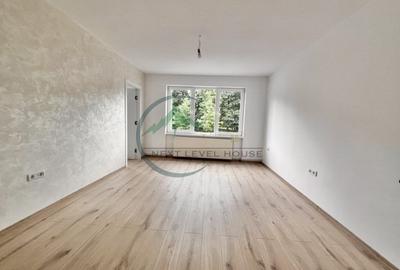 Apartament 4 camere, Tractorul