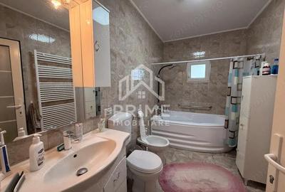 Casă cu 4 camere în Central - 11