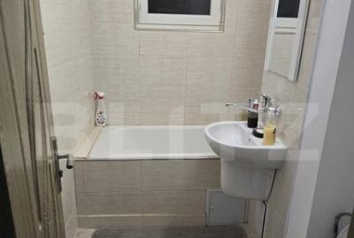 Apartament de vanzare cu 2 camere, 57 mp, zona Micro 16 - 3