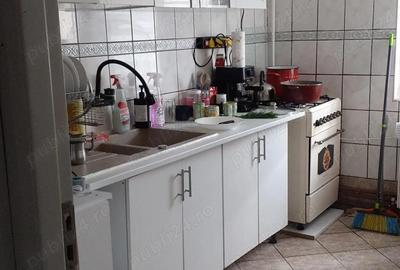 Apartament cu 3 camere decomandat în Central - 9